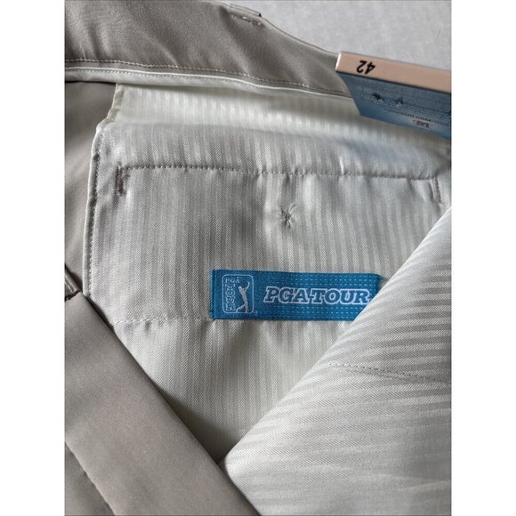 PGA tour shorts Beige Size 42 NWT UPF 50 - Picture 7 of 8